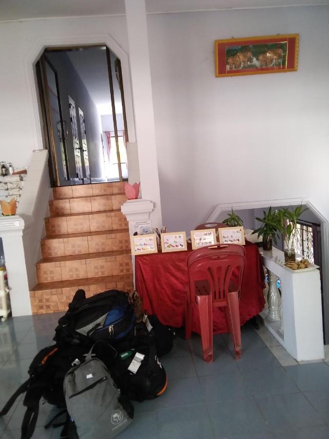 Pp Guesthouse Λουάνγκ Πραμπάνγκ Εξωτερικό φωτογραφία